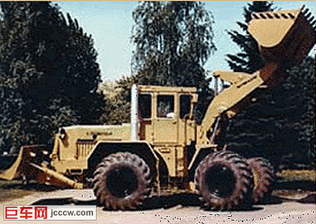 tractor (6).gif